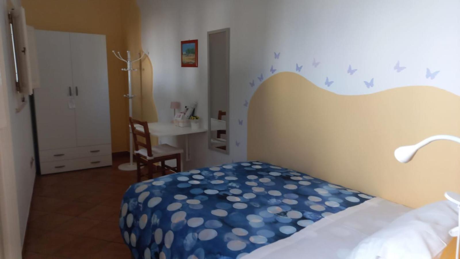 モーラ・ディ・バーリ Villino Tronchetto Bianco Bed & Breakfast エクステリア 写真